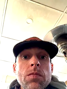 jeffyisabell online show from December 7, 2024, 2:41 pm