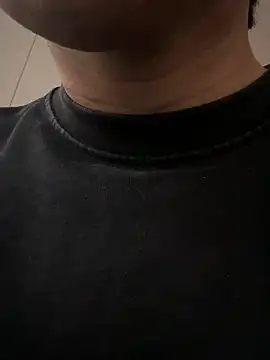 POCARI SWEAT online show from December 14, 2025, 12:33 pm