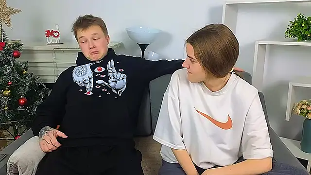 Snapshot of _Olli__Stiw_ chatting on January 9, 2026, 8:32 am Olli Stiw online show from January 9, 2026, 8:32 am