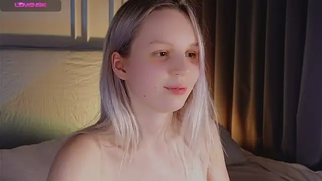 Beatrica Klein online show from February 25, 2025, 8:21 pm