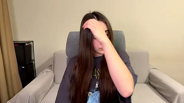 AliceKolltt online show from March 14, 2026, 8:37 pm