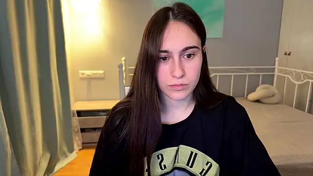 Snapshot of AliceKolltt chatting on June 30, 2026, 8:53 pm AliceKolltt online show from June 30, 2026, 8:53 pm