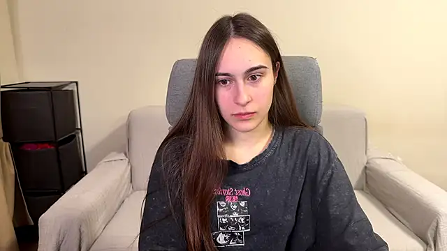 Snapshot of AliceKolltt chatting on February 27, 2026, 11:48 pm AliceKolltt online show from February 27, 2026, 11:48 pm