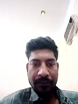 ARIFkhan129 online show from May 4, 2026, 5:05 pm