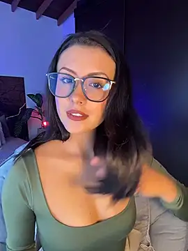 Snapshot of EmaSaenz chatting on September 27, 2025, 8:48 pm EmaSaenz online show from September 27, 2025, 8:48 pm