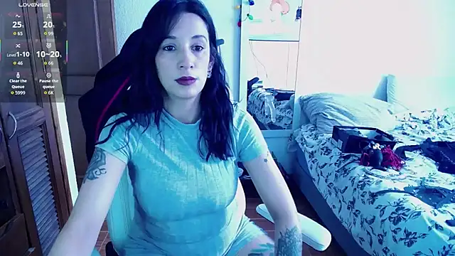 Snapshot of Ariadna_Carters1 chatting on October 19, 2025, 3:37 pm Ariadna Carters1 online show from October 19, 2025, 3:37 pm