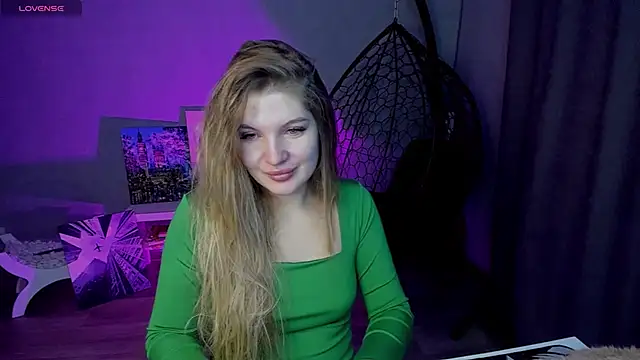 lily williamss online show from November 4, 2025, 12:25 am