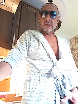 Snapshot of de_markko chatting on September 28, 2025, 4:19 am de markko online show from September 28, 2025, 4:19 am