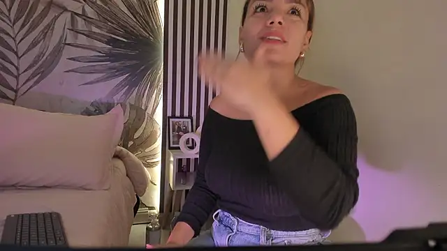 Samaantha-White online show from March 5, 2026, 11:29 am