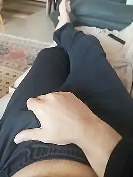 xozox online show from January 28, 2025, 1:49 pm