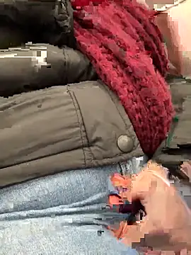 sylviahhh online show from March 29, 2026, 9:05 pm