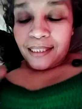 Snapshot of Alma_Sexyy chatting on January 12, 2026, 1:12 am Alma Sexyy online show from January 12, 2026, 1:12 am