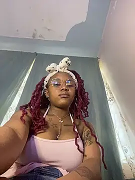 Cherrytowild online show from February 25, 2025, 4:35 pm