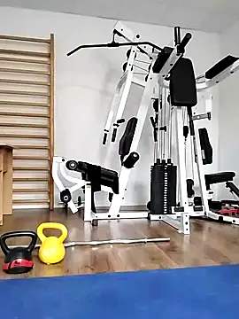 Snapshot of Tinuus chatting on March 13, 2025, 1:29 pm Tinuus online show from March 13, 2025, 1:29 pm