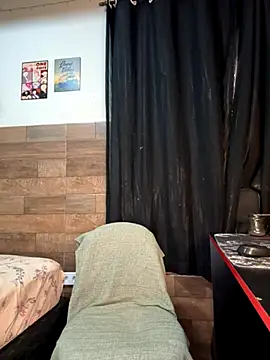 izumikarol online show from November 28, 2025, 12:16 pm