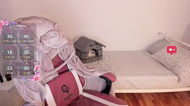 Snapshot of Domina_Deivis chatting on November 23, 2025, 6:56 am Domina Deivis online show from November 23, 2025, 6:56 am