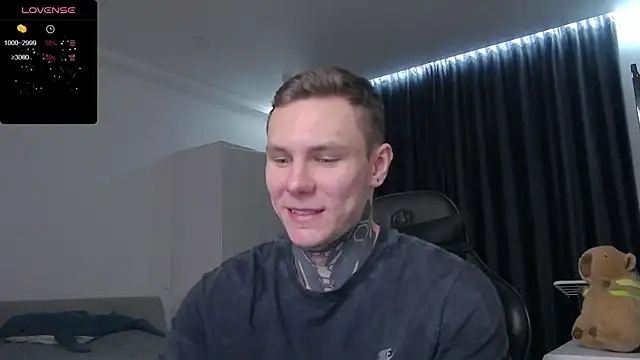 Snapshot of Lechery_boy chatting on February 6, 2025, 5:19 pm Lechery boy online show from February 6, 2025, 5:19 pm