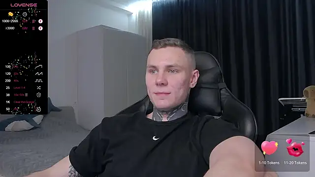 Snapshot of Lechery_boy chatting on February 14, 2025, 7:44 pm Lechery boy online show from February 14, 2025, 7:44 pm