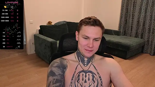 Snapshot of Lechery_boy chatting on October 3, 2025, 10:39 am Lechery boy online show from October 3, 2025, 10:39 am