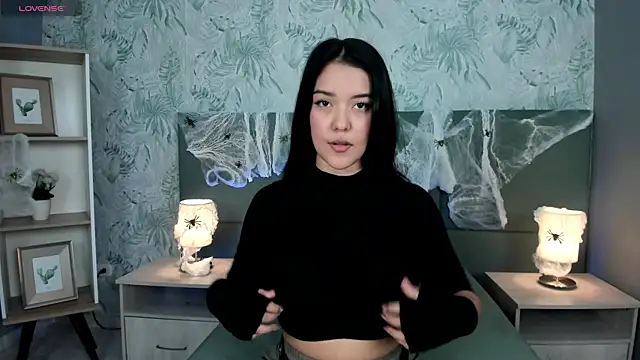 Snapshot of lexiethompson_ chatting on October 17, 2025, 12:18 pm lexiethompson online show from October 17, 2025, 12:18 pm