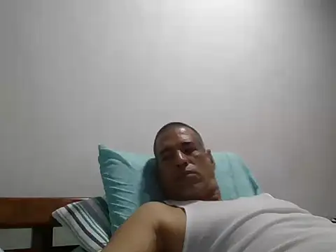 jackbigcock11 online show from November 25, 2025, 1:33 pm