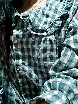 Snapshot of Blythe_69 chatting on February 18, 2026, 2:13 pm Blythe 69 online show from February 18, 2026, 2:13 pm