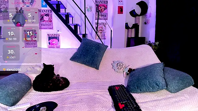 MonxxsLove online show from October 18, 2025, 3:19 am