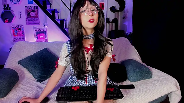 Snapshot of MonxxsLove chatting on September 25, 2025, 3:12 am MonxxsLove online show from September 25, 2025, 3:12 am