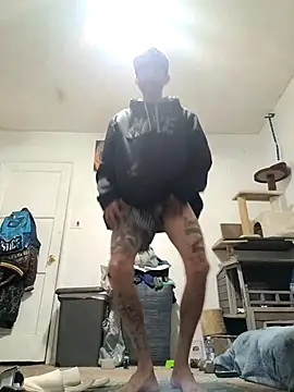 LongDickZee562 online show from November 22, 2025, 9:08 am