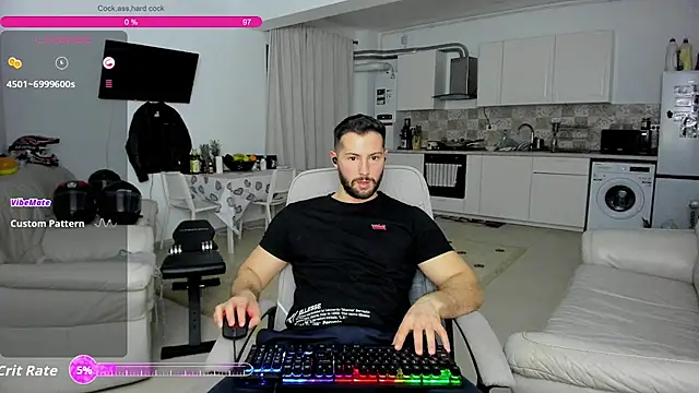 ZackFraser online show from November 15, 2025, 8:35 pm