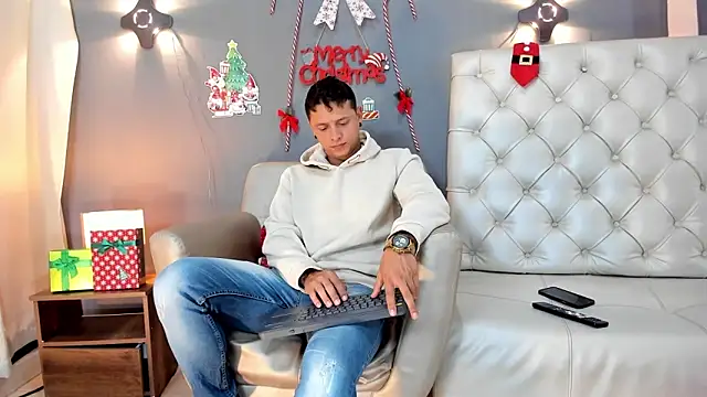 MITCHELL BURNS online show from December 14, 2024, 11:45 pm