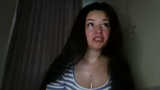 Linusya online show from February 9, 2026, 1:31 pm