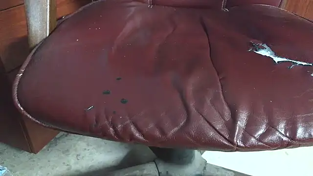 smoothandtiny online show from April 5, 2026, 7:15 am