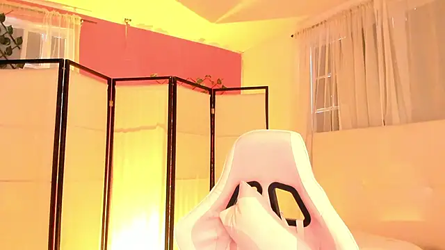 your khloe online show from October 23, 2025, 1:10 pm