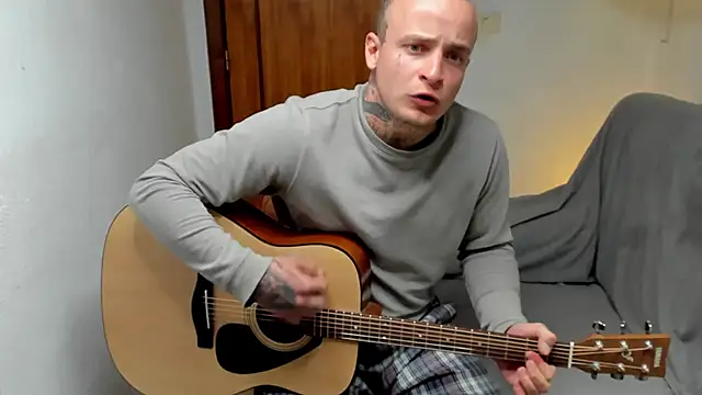 layneinchains online show from April 10, 2026, 12:01 pm