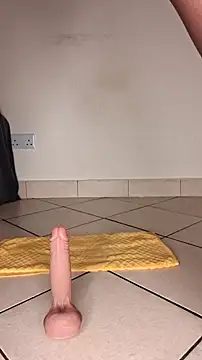 Snapshot of Perqueen chatting on December 2, 2025, 12:18 pm Perqueen online show from December 2, 2025, 12:18 pm