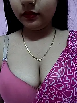 Snapshot of samaya-21 chatting on July 13, 2026, 7:24 pm samaya-21 online show from July 13, 2026, 7:24 pm