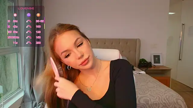 Snapshot of Tracy-Taylor chatting on June 4, 2026, 10:31 am Tracy-Taylor online show from June 4, 2026, 10:31 am