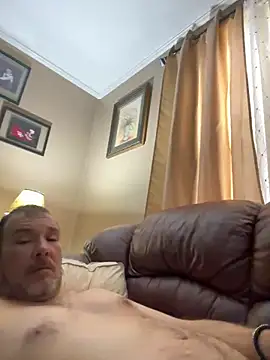 sdmsilver1983 online show from December 26, 2024, 4:36 pm