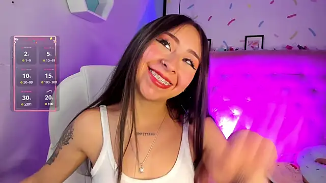 Snapshot of _cloe_martinez chatting on January 22, 2025, 10:26 pm cloe martinez online show from January 22, 2025, 10:26 pm
