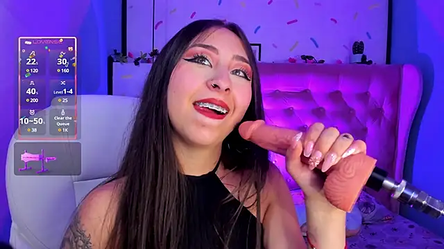 Snapshot of _cloe_martinez chatting on January 27, 2025, 11:33 pm cloe martinez online show from January 27, 2025, 11:33 pm