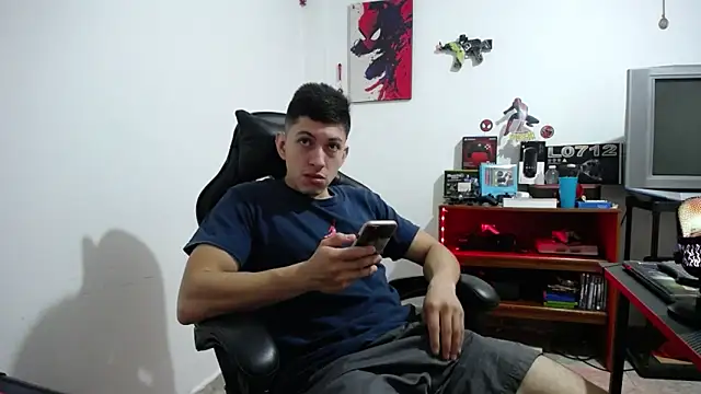 Iam yourbabyprincess XD online show from February 16, 2026, 4:33 am