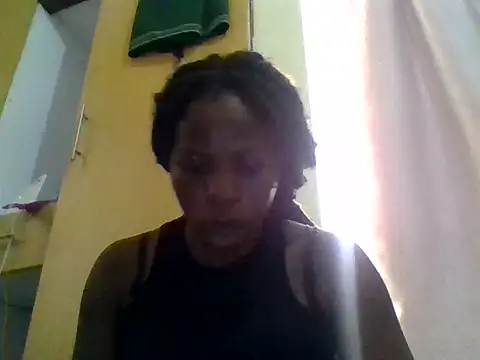 Snapshot of Creamypussy21 chatting on January 15, 2026, 5:33 am Creamypussy21 online show from January 15, 2026, 5:33 am