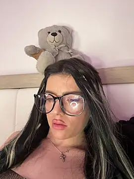 hot sexy jessica online show from March 12, 2025, 11:10 am