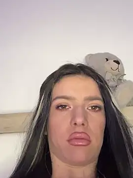 hot sexy jessica online show from March 11, 2025, 8:08 am