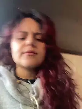 Snapshot of Scarletleon77 chatting on February 28, 2026, 11:43 am Scarletleon77 online show from February 28, 2026, 11:43 am