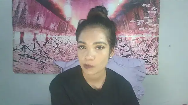 Snapshot of 1SweetIndian chatting on March 17, 2025, 7:15 pm 1SweetIndian online show from March 17, 2025, 7:15 pm