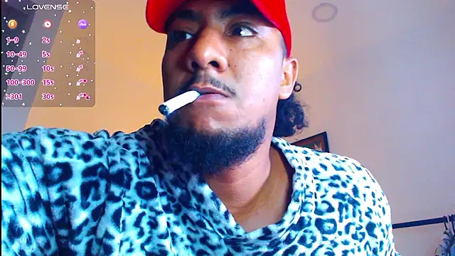 Snapshot of yosoy_enzo2020 chatting on February 2, 2026, 11:31 am yosoy enzo2020 online show from February 2, 2026, 11:31 am