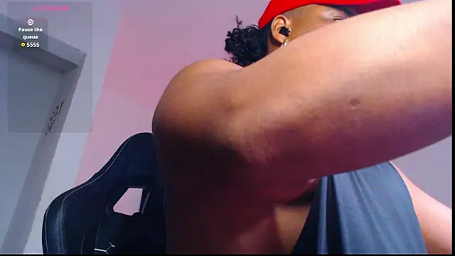Snapshot of yosoy_enzo2020 chatting on April 19, 2026, 4:24 am yosoy enzo2020 online show from April 19, 2026, 4:24 am