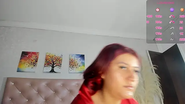 paulinasaeEnz online show from November 30, 2025, 12:50 pm